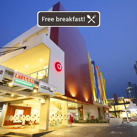 Amaris Hotel La Codefin Kemang Jakarta Exterior photo