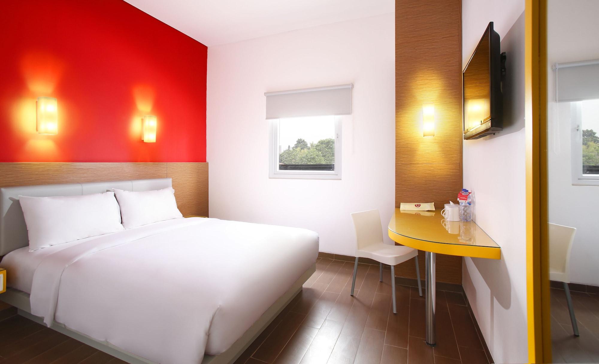 Amaris Hotel La Codefin Kemang Jakarta Exterior photo