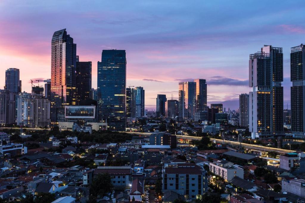 Amaris Hotel La Codefin Kemang Jakarta Exterior photo