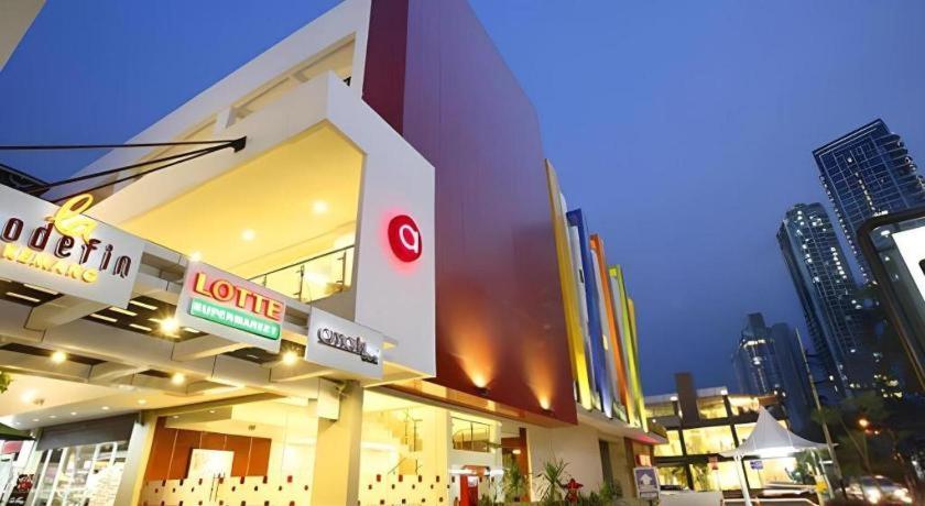 Amaris Hotel La Codefin Kemang Jakarta Exterior photo